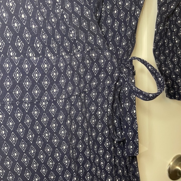 Ann Taylor wrap dress - Picture 3 of 4